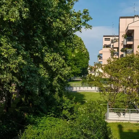 San Raffaele-linate Free Parking Balcony Wifi 4 Pax Apartament *