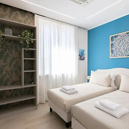 Apartment Two -rooms 10 Minutes Duomo By Metro *