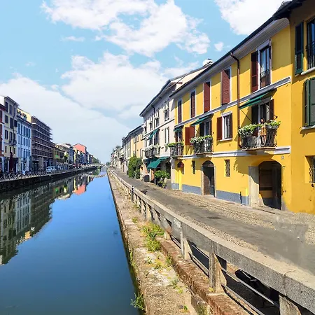 - Alzaia Naviglio Grande Appartement *