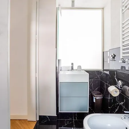 Lepetit 18 Apartment *
