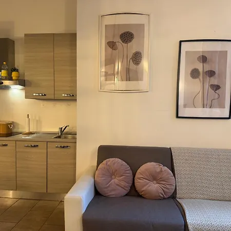 Апартаменты Reginamilanobnb In Porta Romana