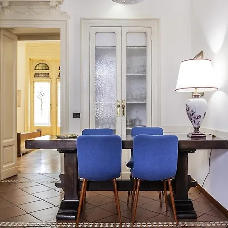 La Del Palazzo Milan