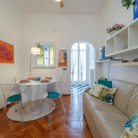 Appartement Moscova Dream - Bright And Quiet 5th Floor