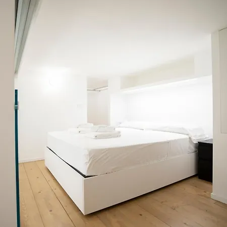 Appartement Design Porta Romana Ac & Check-in 24h *