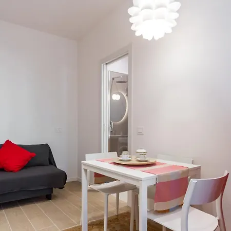 Youhosty - Salasco Chic Apartamento
