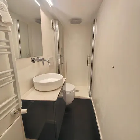 Apartment Montenapoleone - Spiga Tiny *