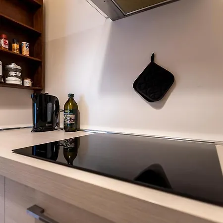 Attico Con Terrazzo - - Duomo 10 Min Milan