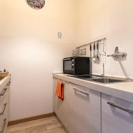 Appartement Attico Con Terrazzo - - Duomo 10 Min *