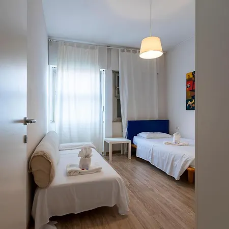 Attico Con Terrazzo - - Duomo 10 Min Appartement *