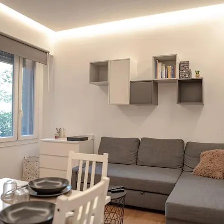 아파트 Your Cozy Loft In Citylife Milan, Near To M5 밀라노