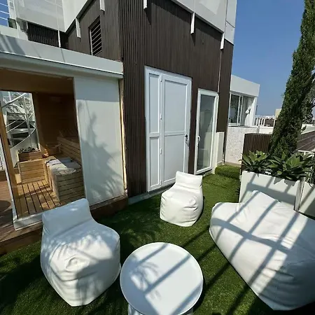 Readhostprofile! Luxury Penthouse Near Duomo Milano