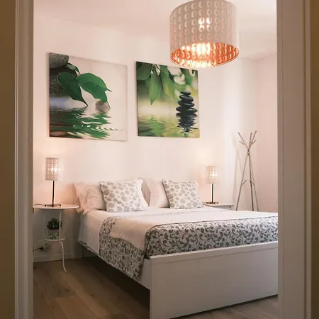 ゲストハウス 71 4*