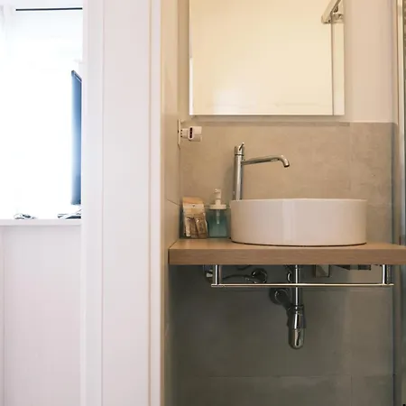 ゲストハウス 71 4*