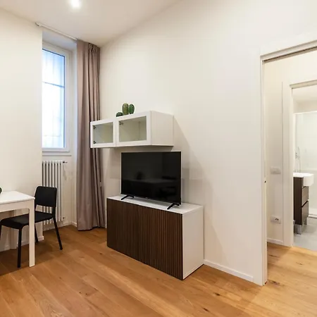 Bilocale Di Design A Pochi Passi Dal Politecnico Appartement *