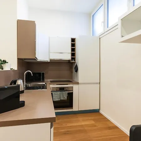 Bilocale Di Design A Pochi Passi Dal Politecnico Appartement Milan