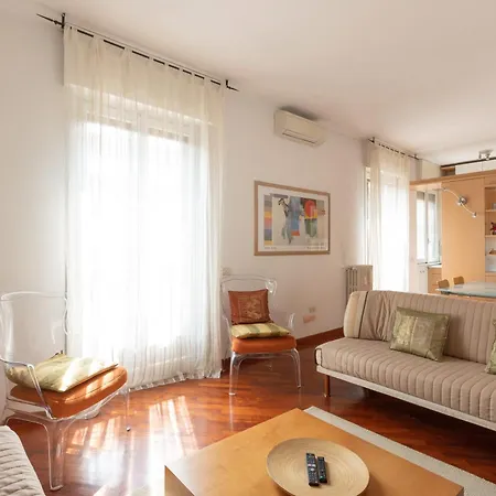 Cozy One Bedroom Via Volta - Mirable Pm Apartament