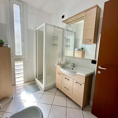 公寓 Design District Tortona-solari, Metro M4, Mudec - 2 Bathrooms *