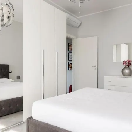 Luxury In Prada District Near Mm Brenta & Center - Ideal For Business Profiles * Milão