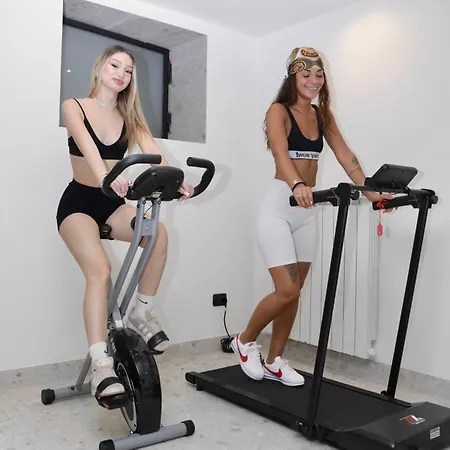 Apartment Wellness - Spa, Sauna & Gym Experience