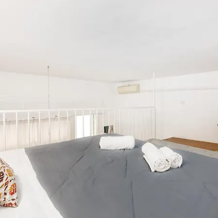 Loft - Duomo 18min-free Wifi Ac Metro M1 200m Appartamento Milano