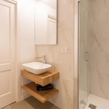 Luminoso Trilocale Certosa - Mirable Pm * Milan