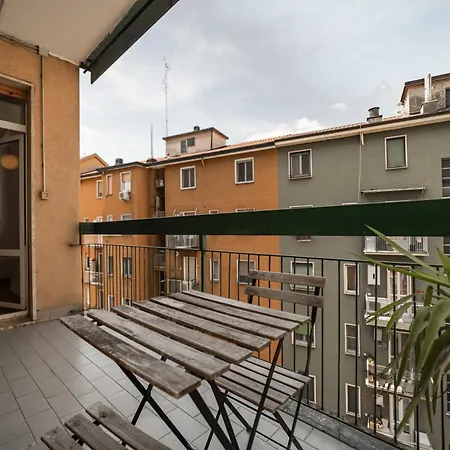 Ray 6 Navigli Appartamento Milano