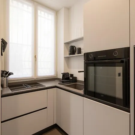 Apartman Bilocale Di Design In Via Guido D'arezzo - Mirable Pm