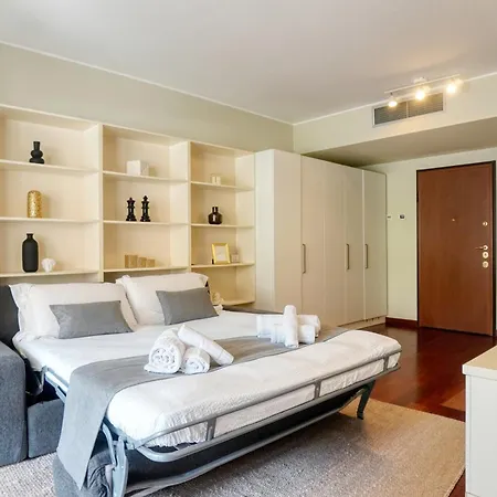 Citylife Prime Studio - In Front Of The Shopping District With Big Terrace And Gym Milan