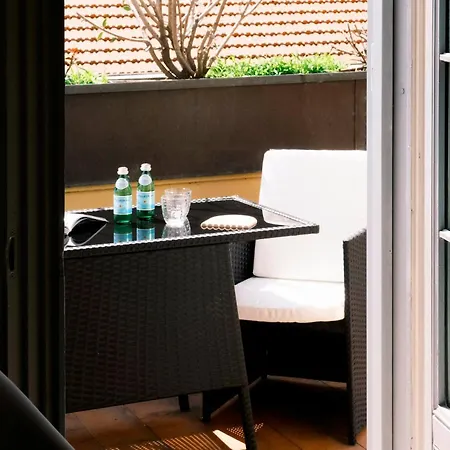 Comecasa Monte Napoleone Exclusive * Milano