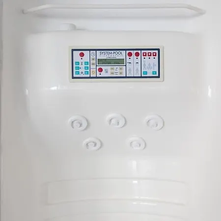 Duomo Milan-attic With Terrace-netflix And Wifi Apartament *