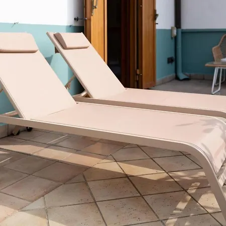 Duomo Milan-attic With Terrace-netflix And Wifi Apartament Mediolan