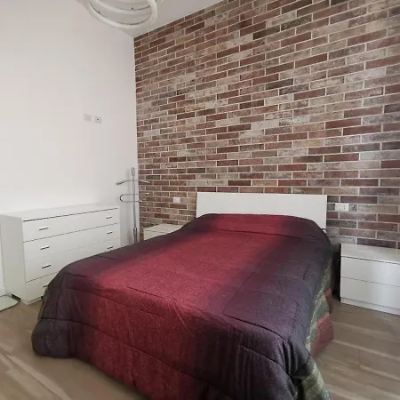 30 Meters From The Lambrate M2 Citta Studi Metro Station Apartament
