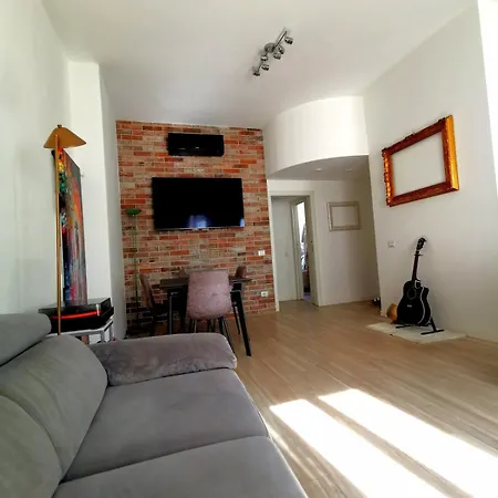 Apartament 30 Meters From The Lambrate M2 Citta Studi Metro Station