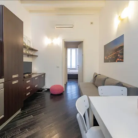 I-host Luxury - Montenero 58 * Milan