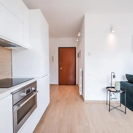 7 Piano Panoramico Nel Cuore Dei Navigli Apartman Milánó