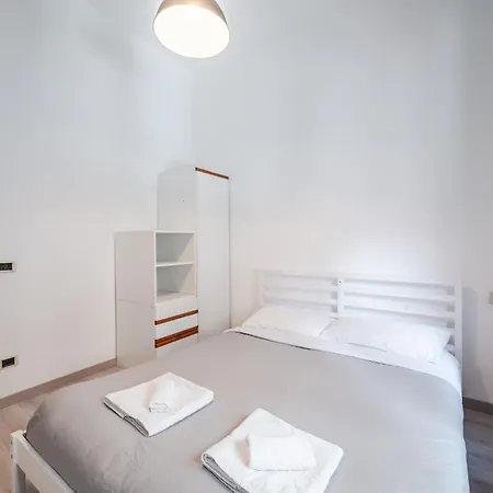 Boho Chic Retreat In Porta Romana Апартаменты