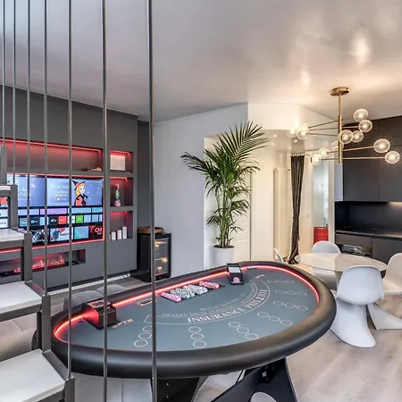 Skyjungle, Luxury Penthouse Private Pool And Appartement *