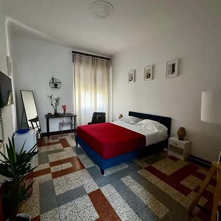 Three Bedroom In The Centre Of The Apartment Mailand