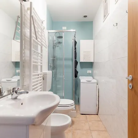 Guesthost - Step Into - Tortona District Apartment *