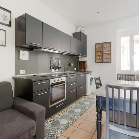 Apartman Guesthost - Industrial-style In Chinatown! *