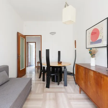 Apartmán Guesthost - Charming Navigli! Functional