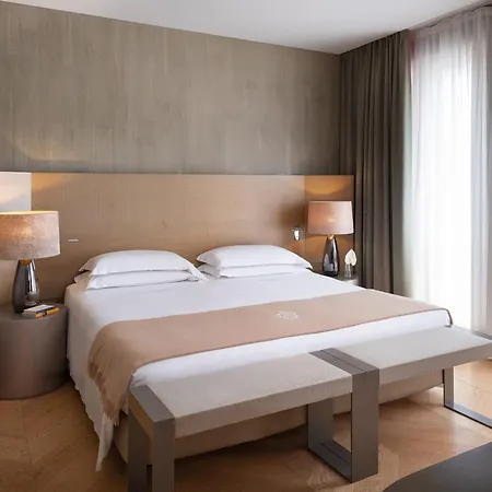 Rosa Grand - Starhotels Collezione Hotel 4*