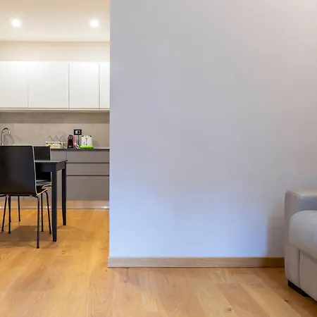 Apartment Retreats Cadorna Duomo