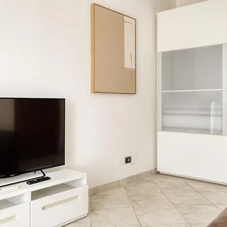 Italianway Easy - Toscana 17 Apartment Mailand