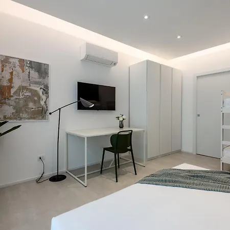 Stayeasy Big Panoramic - Station