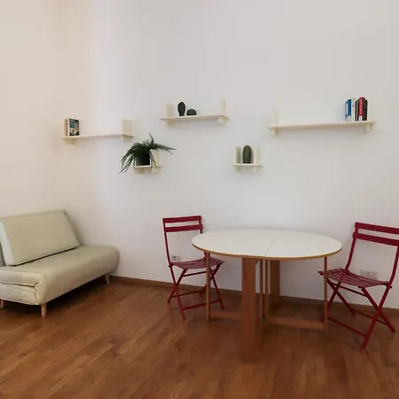 Ampio Monolocale Vicino A Citylife C - Mirable Pm Apartment