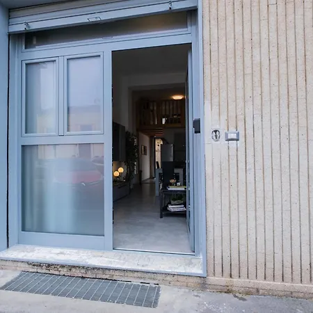 Apartmán Modern Loft - 2 Min Metro M1, 15 Min Duomo *