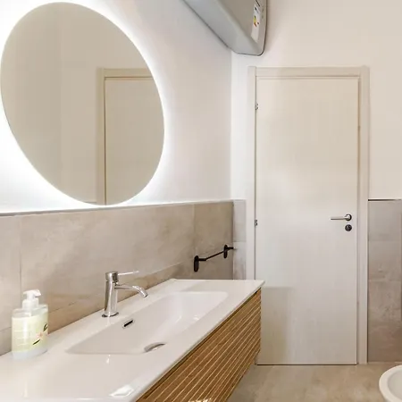 Appartement Bright Segneri M4 *