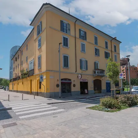 Luxury In Isola - De Castillia 20 아파트