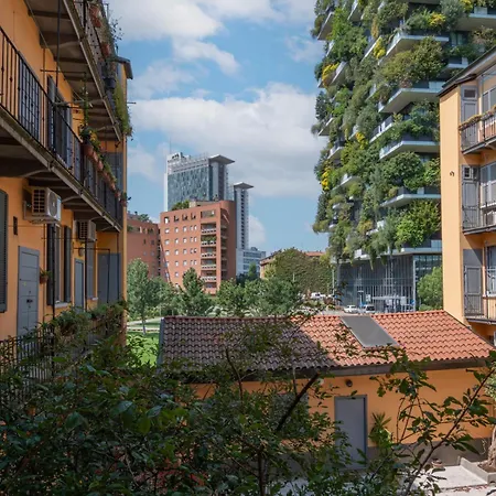 Luxury In Isola - De Castillia 20 아파트 *